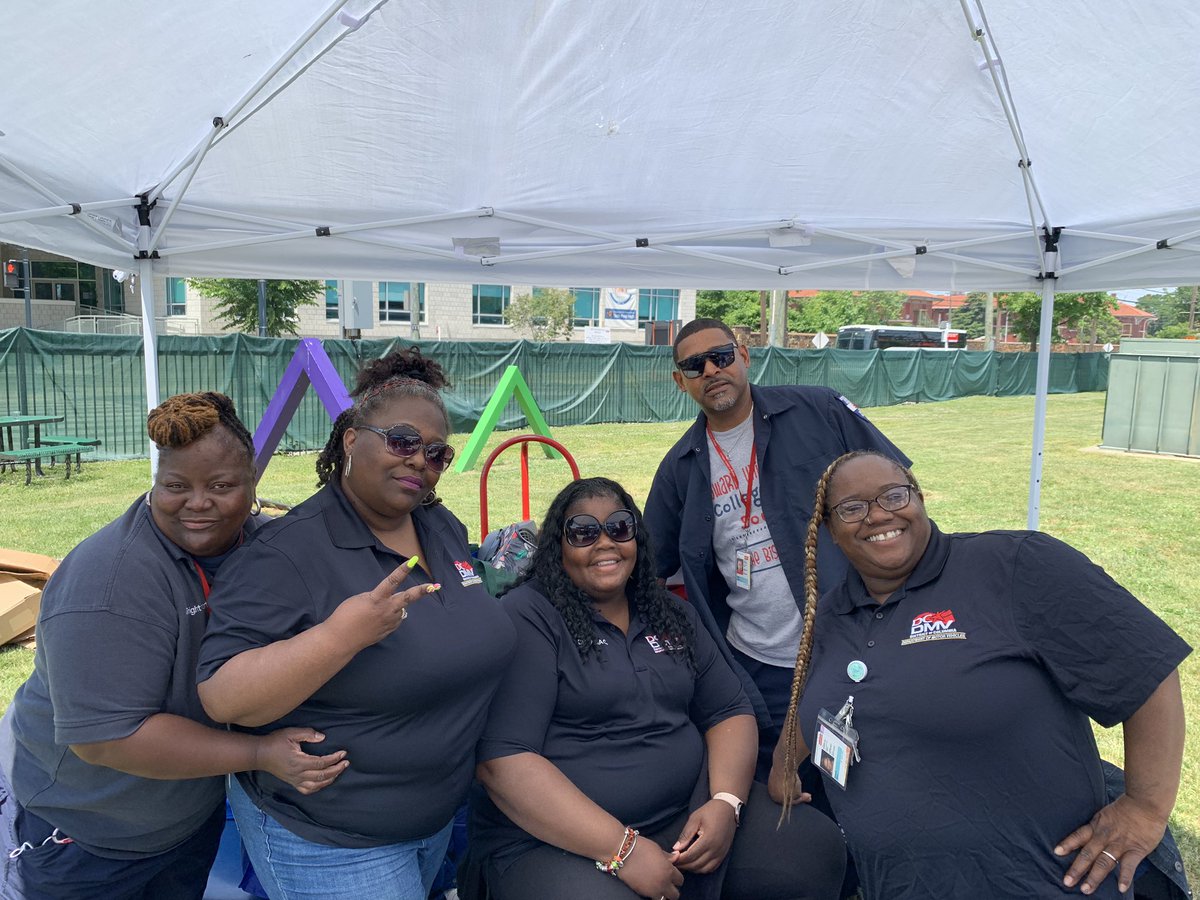 dcdmv's tweet photo. Weβre having a great time with our DC seniors at the 2023 Senior Fest. Come join #TeamDMV at our table if you have any questions.
Special thank you to @DACL_DC and @DCDPR for having us! πππ https://t.co/TBGztOLVVI