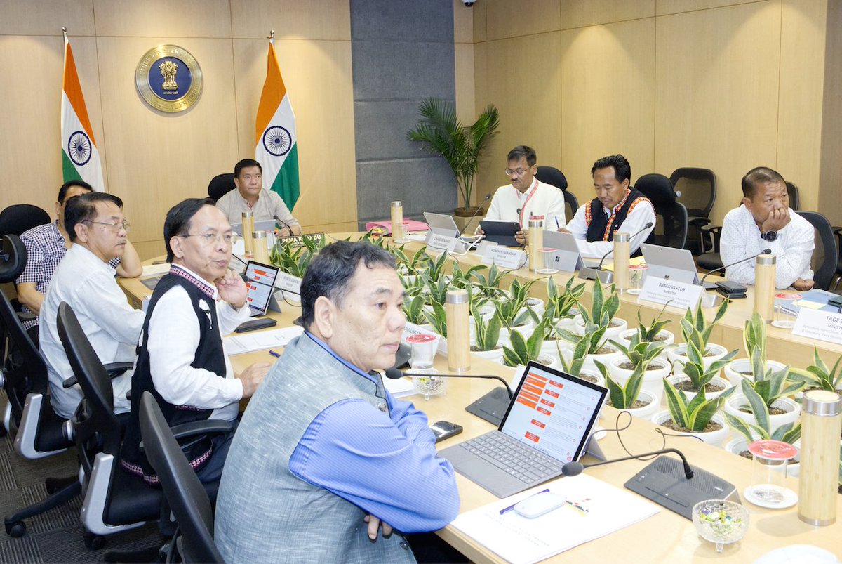 arunachaltimes_'s tweet photo. The state cabinet on Wednesday approved the creation of #ItanagarRangePolice administration to be headed by a #DIG with three #SP level officers. https://t.co/D9kBN5pI9H
