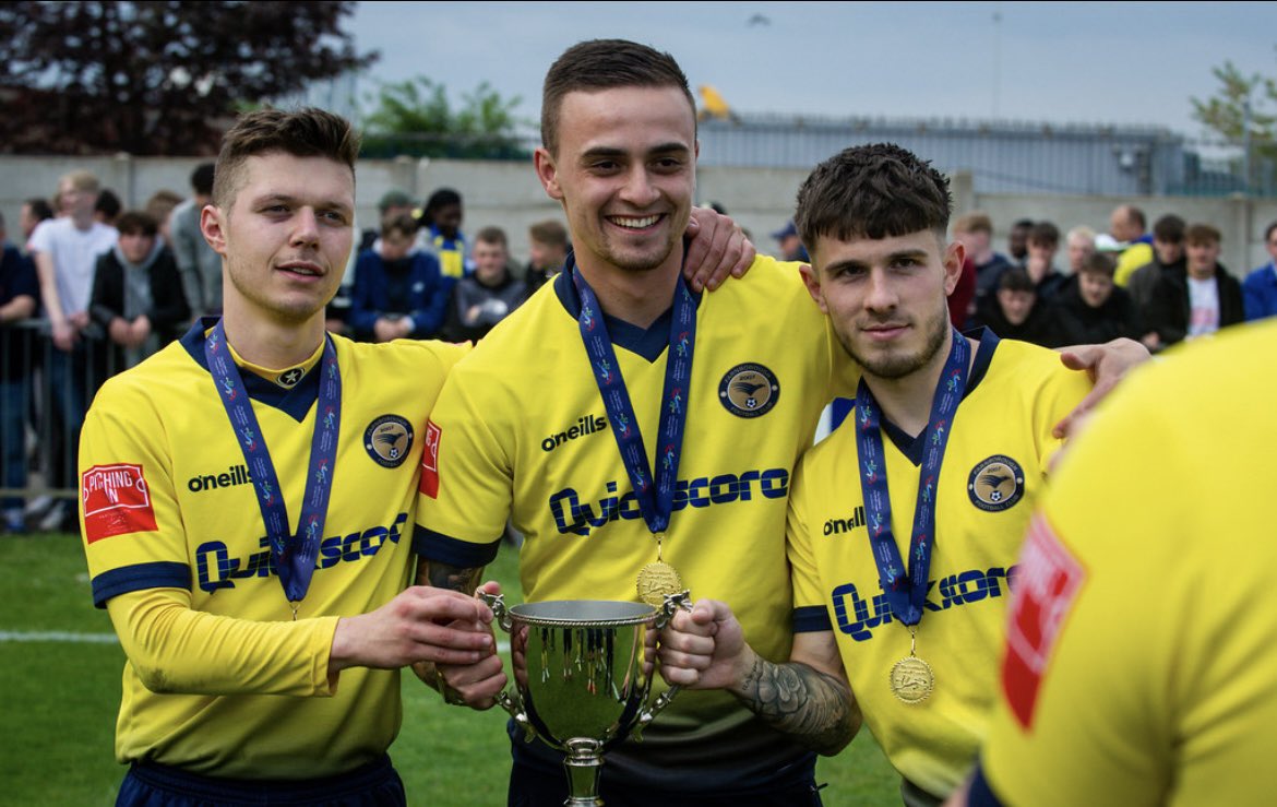 Louie Paget has announced he is joining Micheal Fernandes at Hungerford Town next season. Best of luck Louie 👊

(📸 - Dave Bodymore)