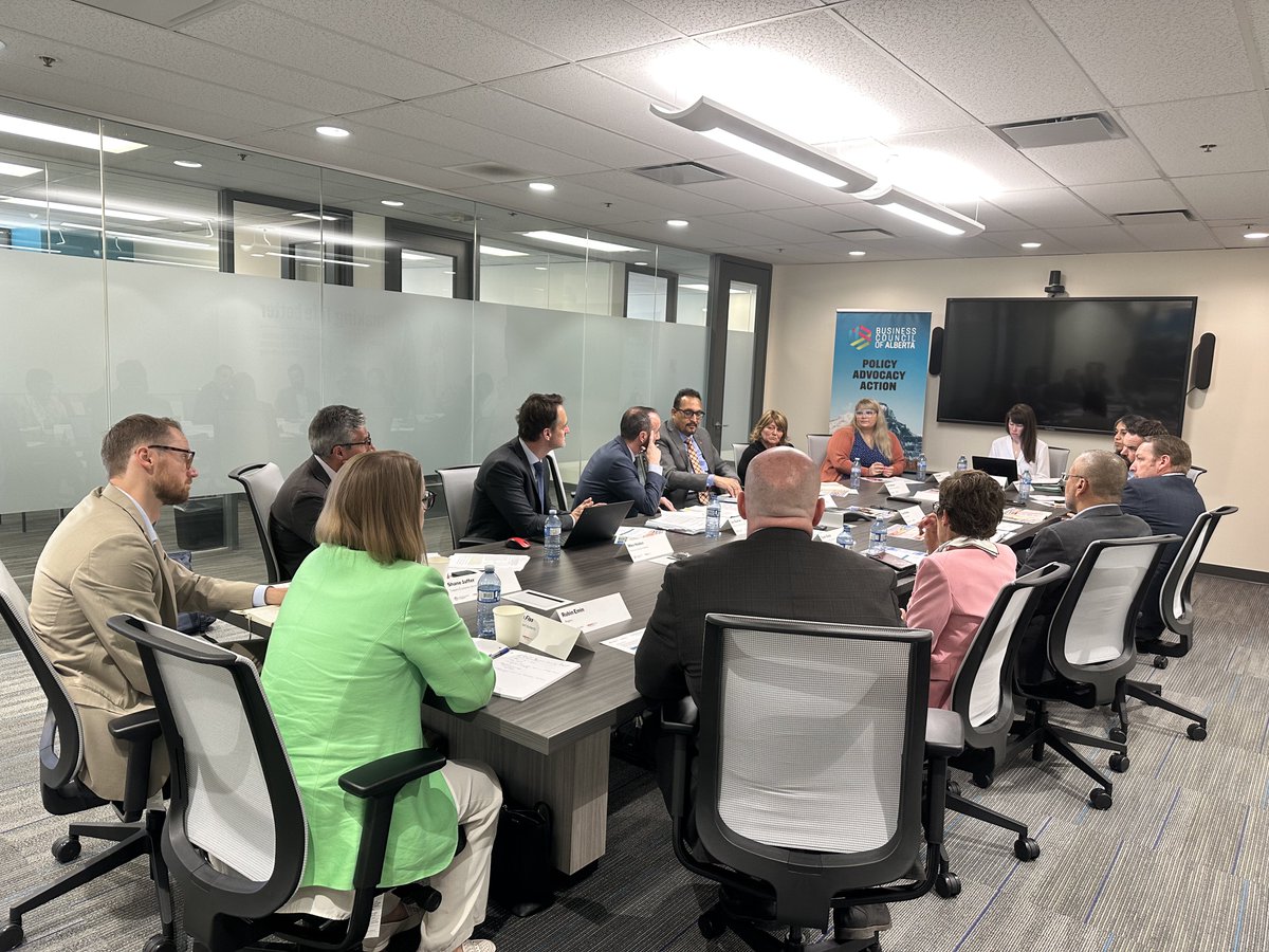 BizCouncilAB's tweet photo. Thank you to Senior ADM @Jay_Khosla &amp; Director of Internal Trade, Jay Barber, for joining us in AB today to discuss barriers to trade within Canada, and where we can most meaningfully shift our focus to make an impact. We look forward to continuing our work with you on this file. https://t.co/tWORg2Xz5p