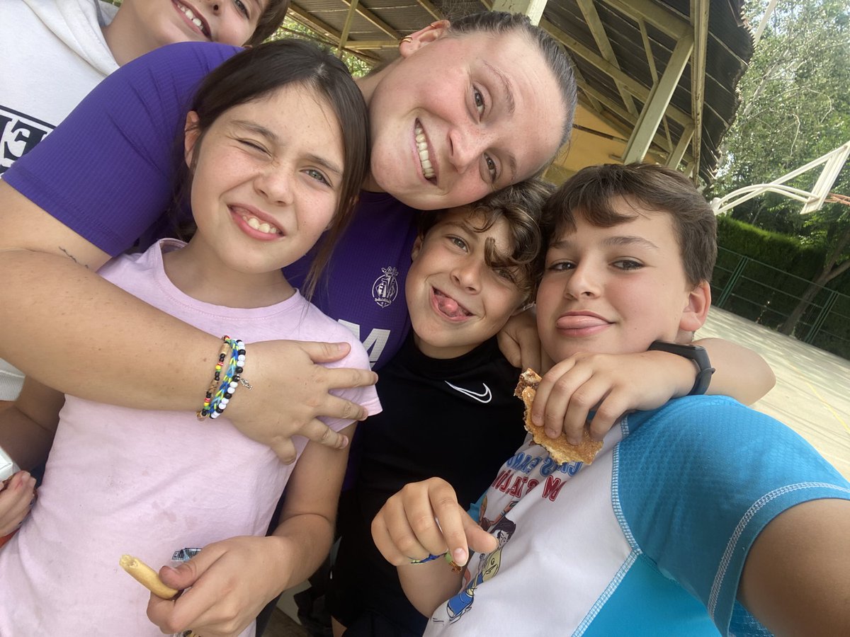 aafoo_3's tweet photo. No puedo perder mas con los niños guapos que tengo  😭💔🫶🏼 https://t.co/a4R506JGce