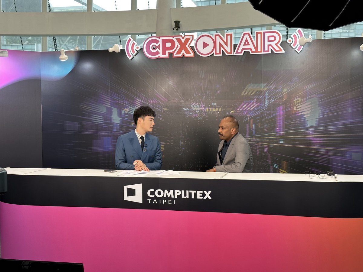 Supermicro's tweet photo. Here we are on the second day at #COMPUTEX TAIPEI! Visit us at booth M0320 to experience the industry’s broadest range of server systems and solutions! 

Learn more: https://t.co/TA1VVh1Dxs

#Supermicro #COMPUTEX23 #COMPUTEXTaiPei https://t.co/aklFlnpGFR