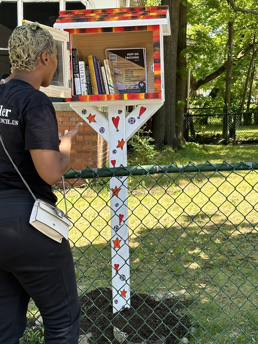 Checking on the neighborhood library❤️ #FreeHer #ReimaginingCommunities