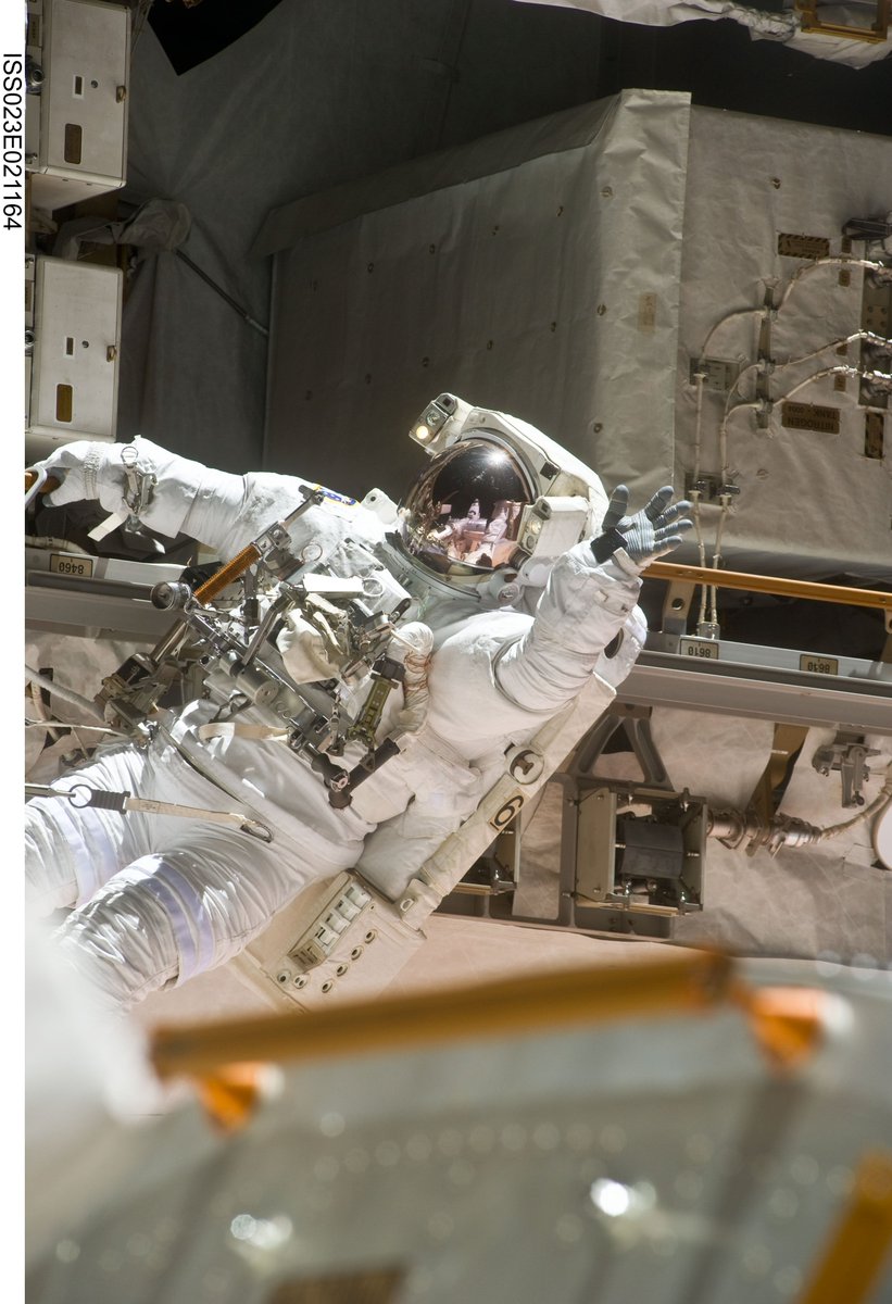 Astro_Clay's tweet photo. Great choice on your part! ;0) #TheOrdinarySpacemanTM #NebrastronautTM https://t.co/bEUYriyiQS