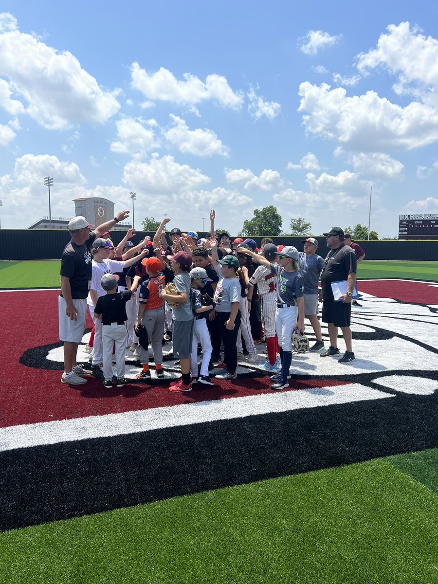 Waller Bulldog Athletics tweet media