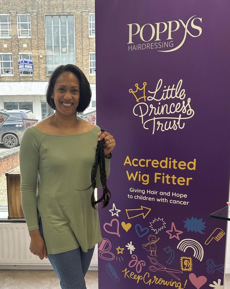 JA_Retires's tweet photo. So thankful, an amazing 16 inches of Zubaida’s beautiful long hair for @LPTrustUK 

Giving children hair &amp; hope 🙏

Raised so far £944 let’s see if we can help her hit £1000
Click here .. https://t.co/p9IEl8rW7P… 

#poppyshairdressing #littleprincesstrust https://t.co/C9OGEyL26B