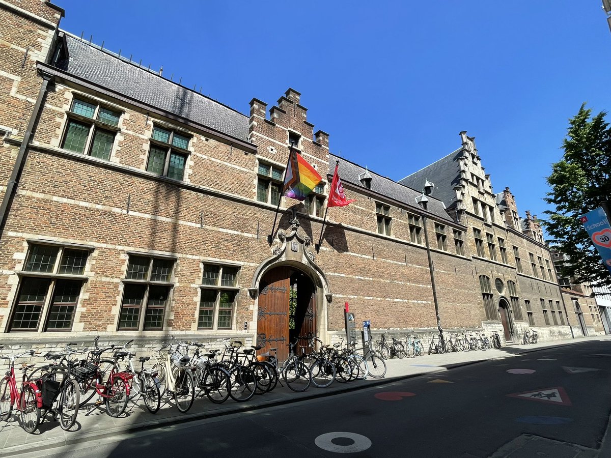 PhD defence of Leeya Hendricks at Antwerp Management School. 🎓 First (but hopefully not the last) time I act as jury member at a public defence in Belgium.