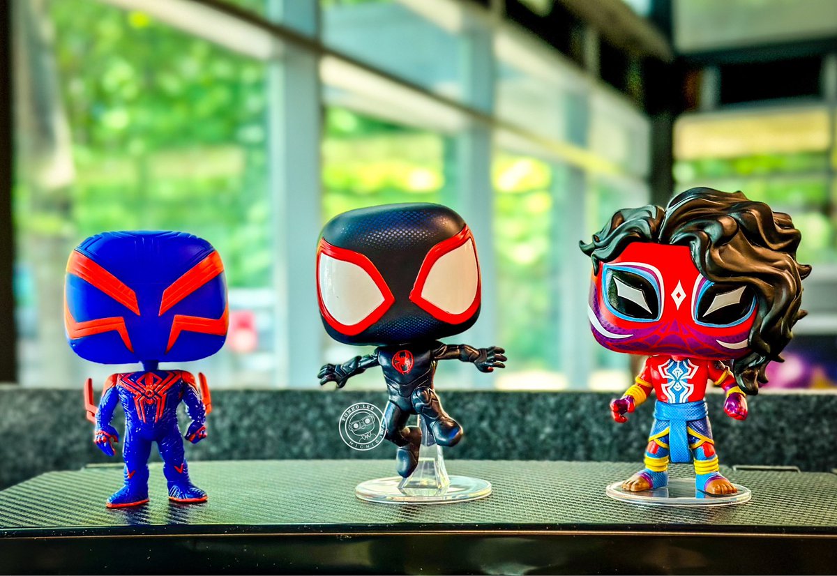 Who’s excited for the new #SpiderVerse movie?! I’m def looking forward to watching it tomorrow! Prepped up my work desk as well 😄☺️🕸️ #SpiderManAcrossTheSpiderVerse #Spiderman #Marvel #Sony #FunkoPop #Funko #FunkoFanatic #FunkoFamily @OriginalFunko