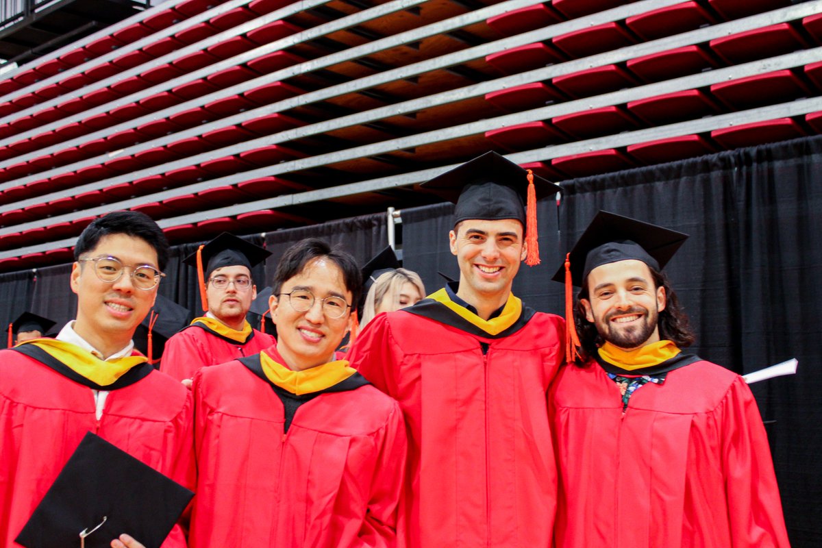 BU_MSE's tweet photo. Proud of WHO WE ARE! And proud of our Spring 2023 graduates 🎓🎉 We're excited to see what you all do next!! #bostonuniversity #bumaterials https://t.co/nARx60aC24