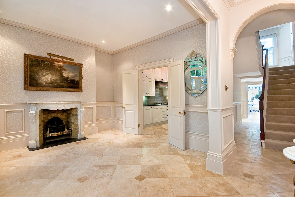 bnsurveyors's tweet image. We are thrilled to be working with @NVPproperty 

They  are one of our favourite real estate companies, take  a look at this 5 bedroom, 3516 sq ft home in Montpelier Square featuring the most gorgeous glass conservatory!

#realestate #property #knightsbridge