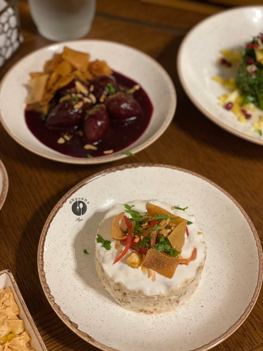 اوف وايت 

📍مجمع الواحة سكوير 

🔹المكان جميل ومرتب وغني عن التعريف

🔹اكلهم لذيذ واطباقهم متنوعه

🔹تعاملهم راقي وخدمتهم سريعة

AD 

#تجارب_ذواقه