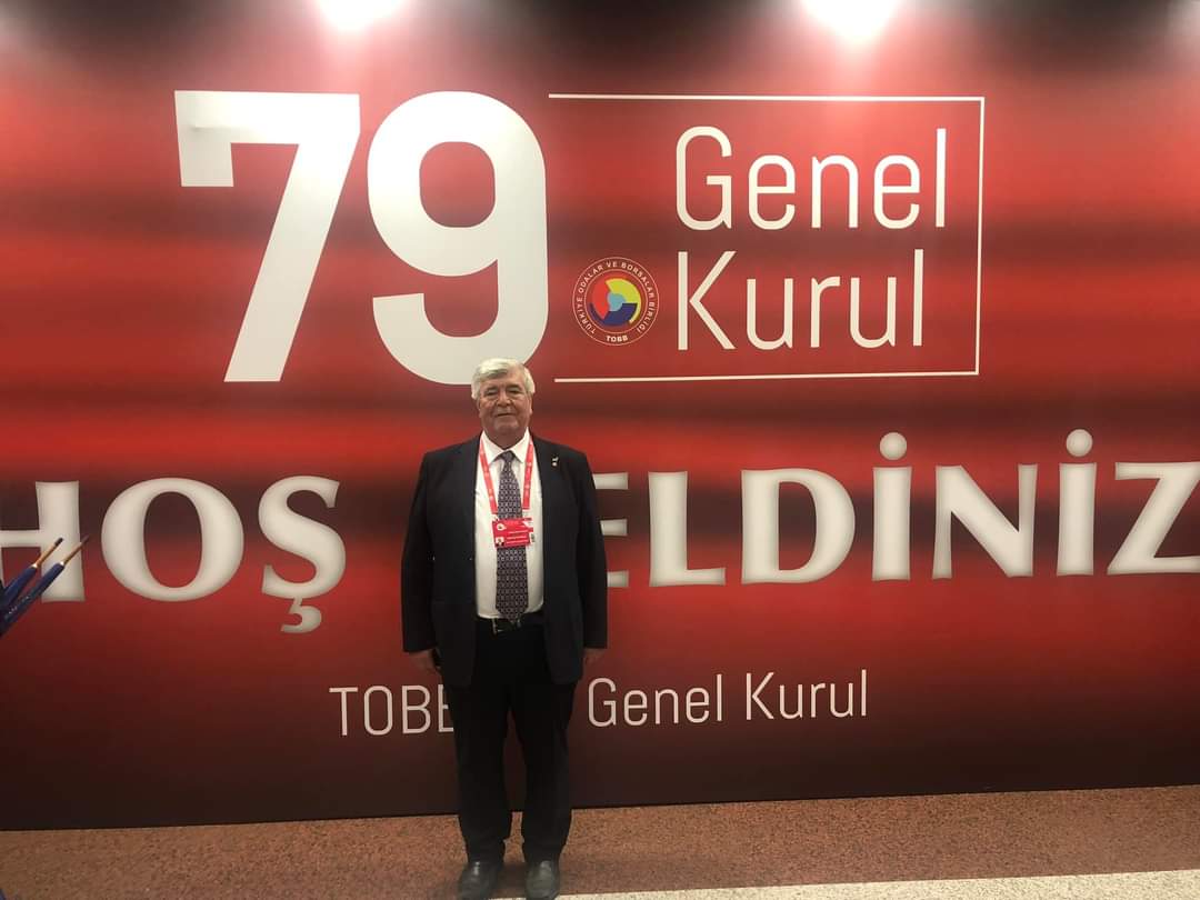 cay_tso's tweet photo. TOBB 79. GENEL KURULU 
Yönetim Kurulu Başkanımız Sebahattin DÜNDAR ve Meclis Başkanımız Mehmet Ali BAHAR Türkiye Odalar ve Borsalar Birliğinde gerçekleştirilen genel kurula katılarak Çay Ticaret ve Sanayi Odamızı temsil ettiler.
#TobbGenelKurul @RHisarciklioglu @TOBBiletisim https://t.co/DOZqKI1ZsT