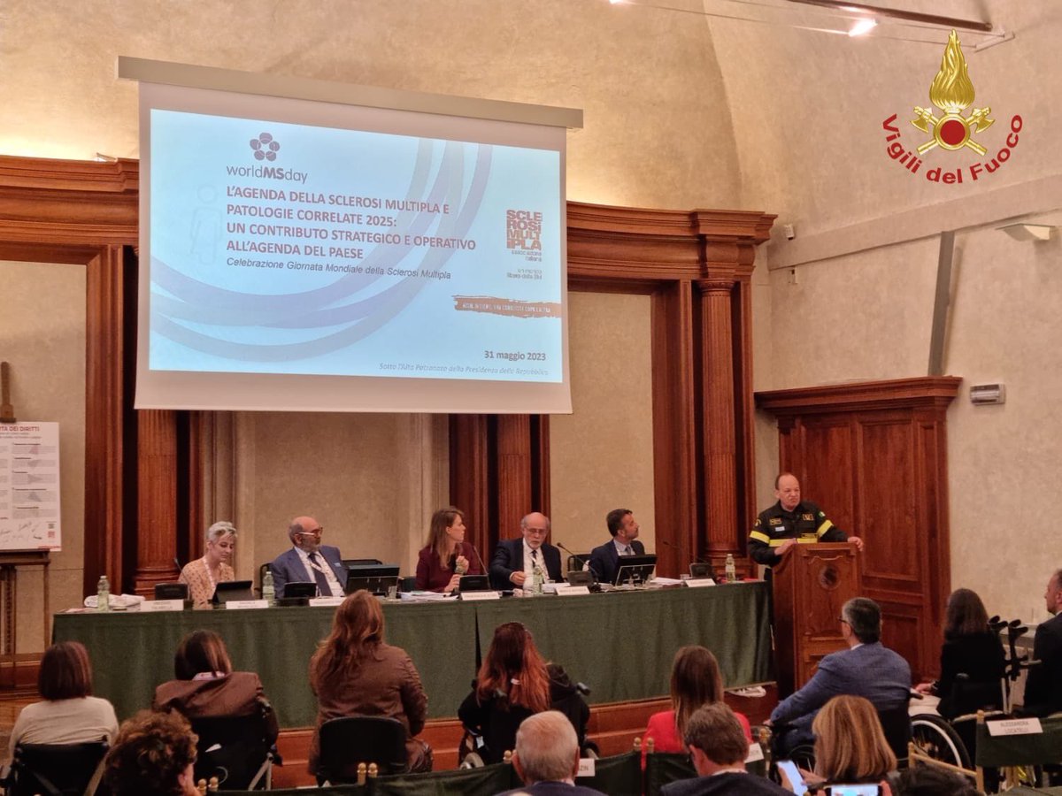 vigilidelfuoco's tweet photo. “Elaborare le più corrette strategie d’intervento con al centro le persone con specifiche necessità è una delle nostre missioni”. #Oggi i #vigilidelfuoco in #Senato alla presentazione dell’Agenda della #sclerosimultipla e patologie correlate 2025

#soccorsoinclusivo #31maggio https://t.co/mjSIHD5R6j