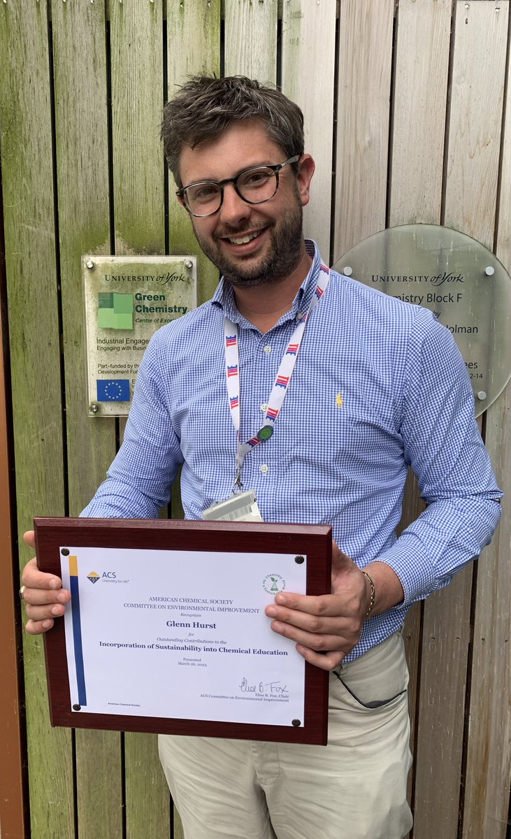 Pleased to have received the award plaque from the @AmerChemSociety for incorporation of sustainability into chemical education @GreenChemYork @ChemistryatYork. Thanks to all the amazing students I worked with who have been such wonderful ambassadors for #greenchemistry @ACSGCI