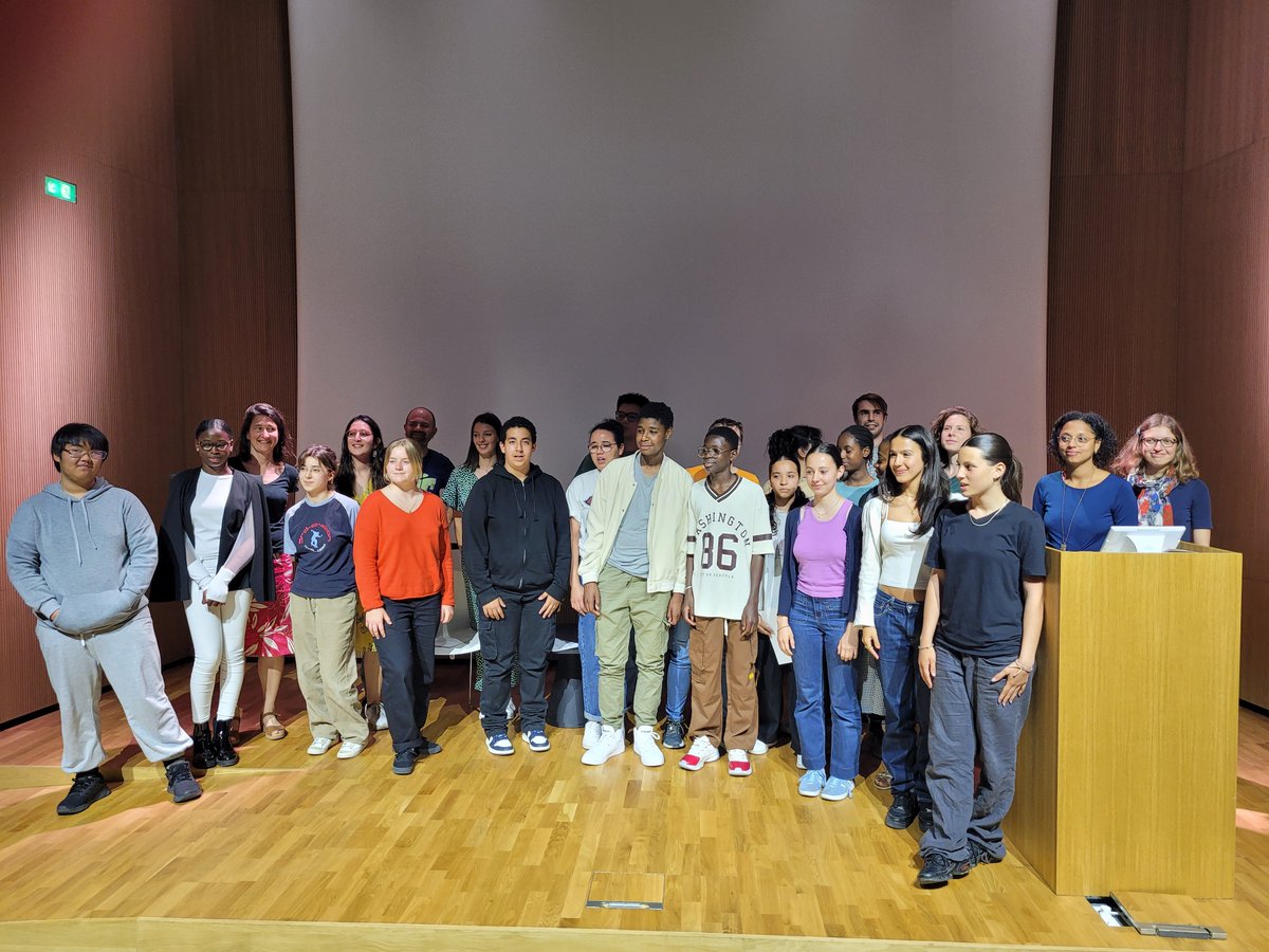 InedFr's tweet image. Merci à tous les apprentis chercheurs, à leurs lycées et enseignants, à @ArbreDC pour une année de coopération scientifique avec @InedFr !