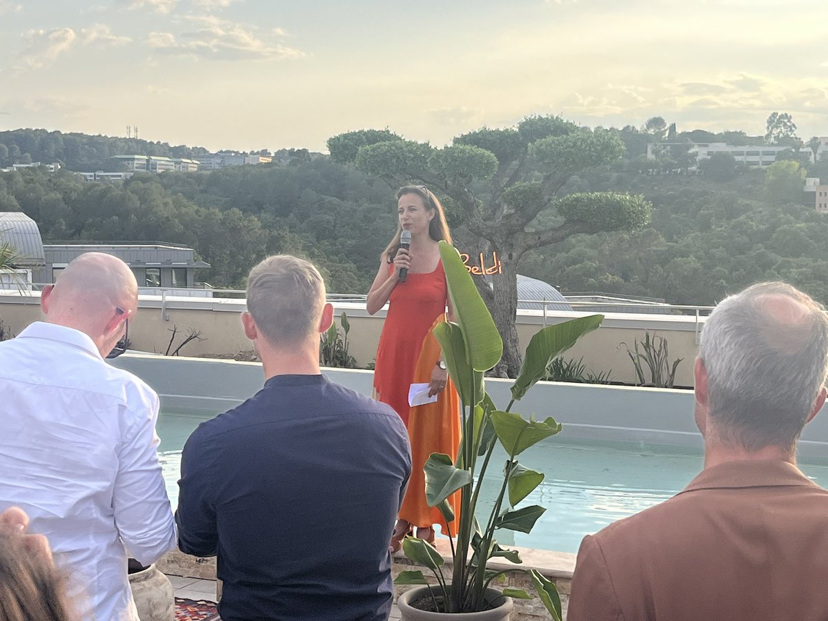 Aux côtés de notre membre <a href="/Native_Spaces/">Native Spaces</a> pour célébrer leur levée de fonds. Bravo à toute l’équipe !