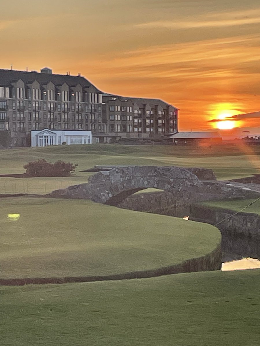 MattAdamsFoL's tweet photo. Thank you @OldCourseHotel #magical @TheFOLShow #FanTrip https://t.co/lRu3bTzF8w
