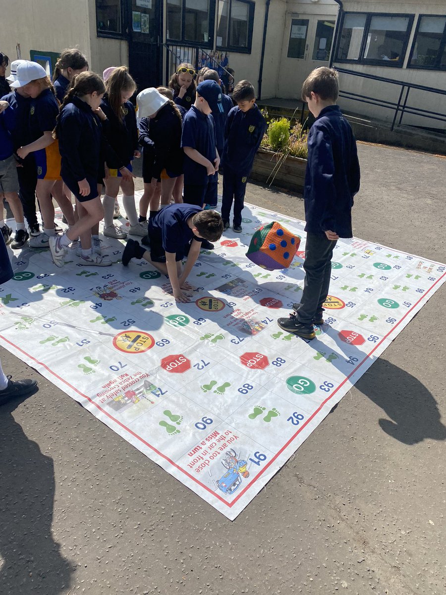 fernhillp5's tweet photo. We had so much fun with @fernhillp4 this morning as we completed our #RoadSafety workshop together for Health Week! #GiantSnakesAndLadders #Committed #Questioning #RoadSafetyAwareness 🚗🛑 https://t.co/rLVX7Fa04I