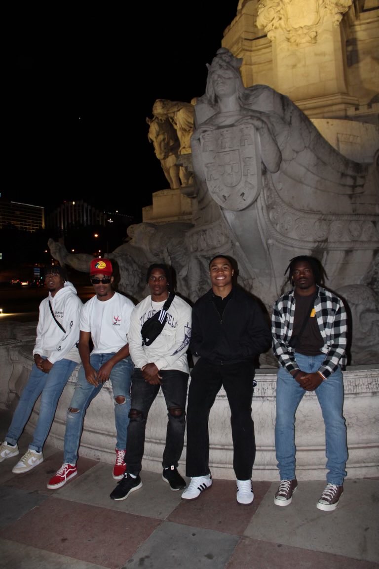 Love seeing our ⁦<a href="/DavidsonFB/">Davidson Football</a>⁩ players connect across the Globe. Many W’s in this group.  Enjoy men #WE ⁦<a href="/_its_eli/">1turn⚡️</a>⁩ ⁦<a href="/Dylan_Sparks2/">Dylan Sparks💫</a>⁩ ⁦<a href="/JayWaddell22/">Jayden Waddell</a>⁩ ⁦<a href="/QuintonFortune/">Quinton Fortune ️</a>⁩ ⁦<a href="/qjames_2000/">Quentin James</a>⁩ ⁦⁦<a href="/bt7hunnid/">Bernard Turner</a>⁩