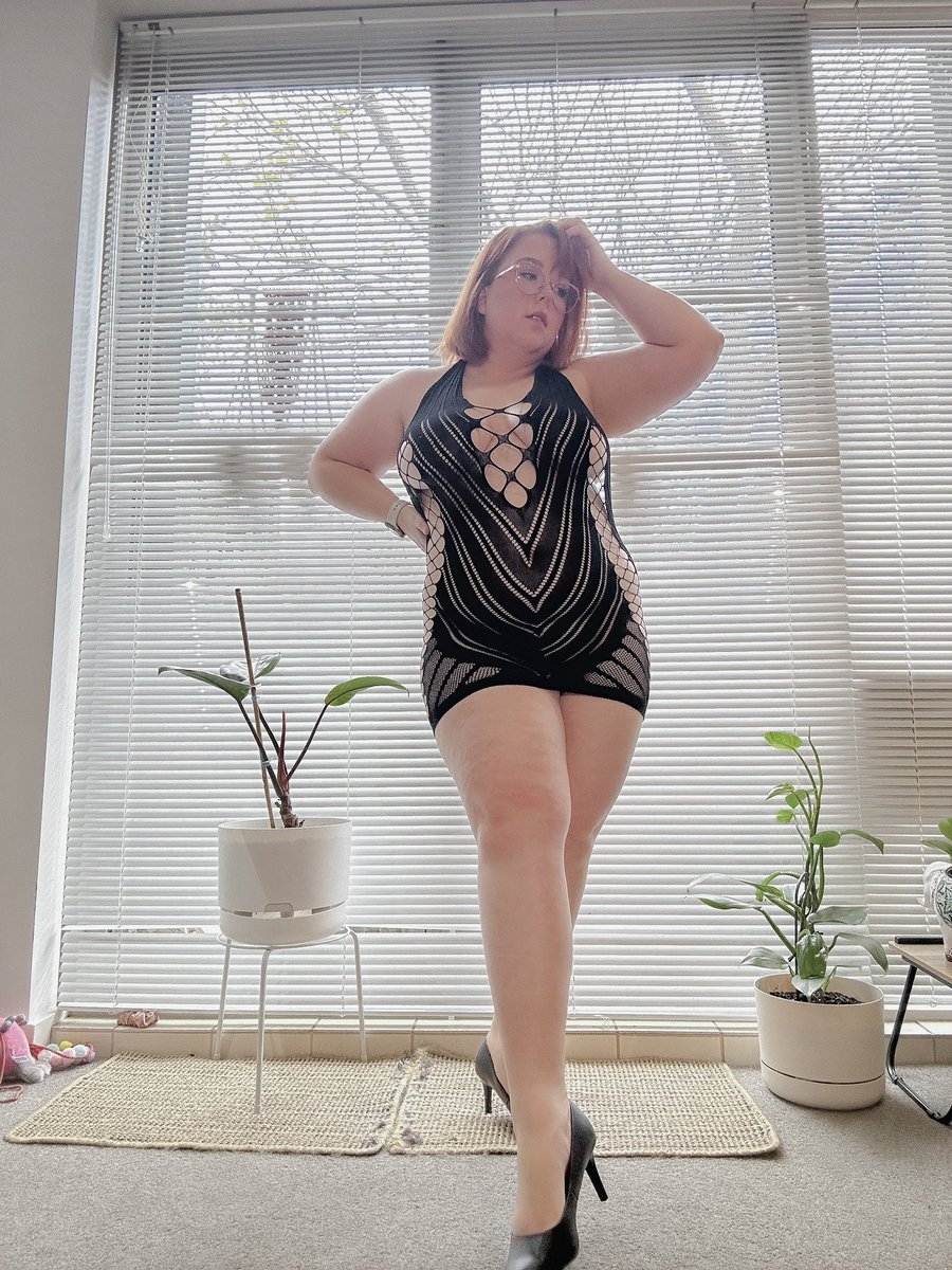 justbeing_mae's tweet photo. Help me get lower on onlyfans! The next 10 sexy subs get 50% off!! With over 450 post and no PPV for just less than $4! Let me help you get off for a month! #onlyfansgirl #onlyfansaustralia https://t.co/muZ5xggfN4