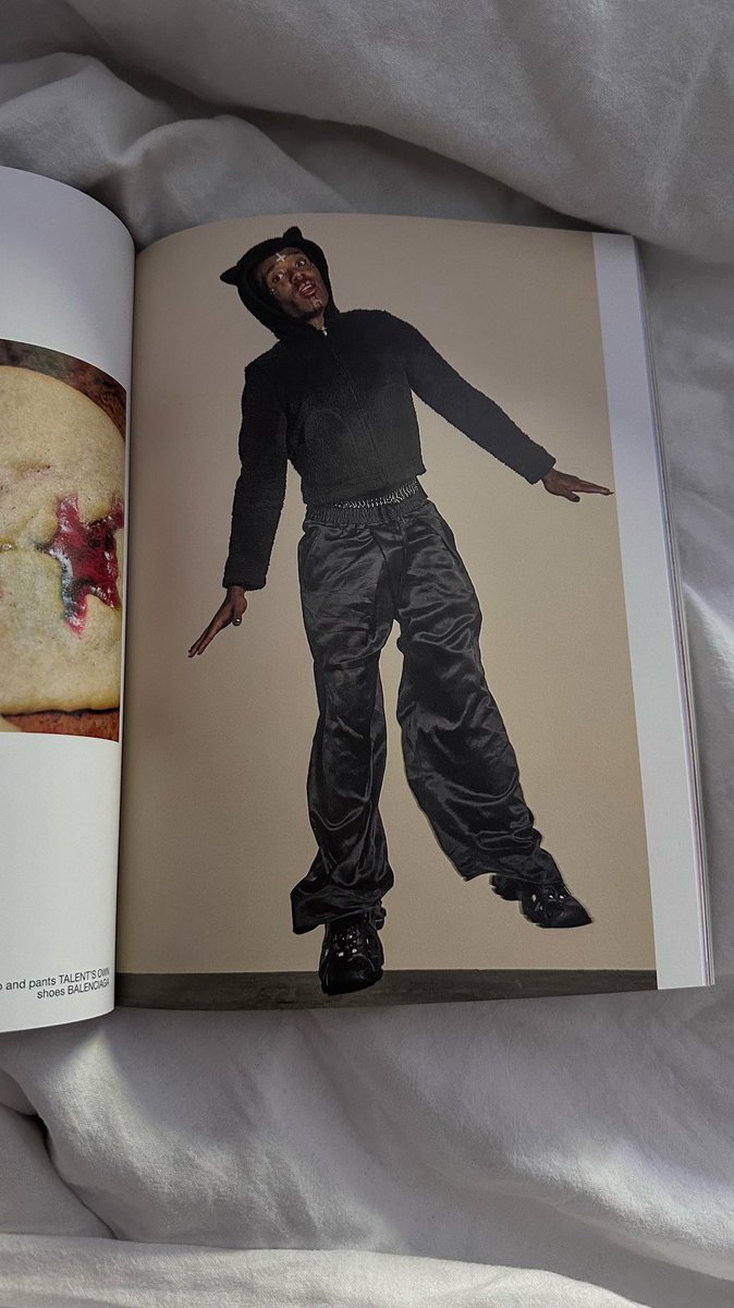 その他 Lil Uzi Vert 032c magazine Lil Uzi Vert interview + more pics from the 032C magazine 🩸🦇
