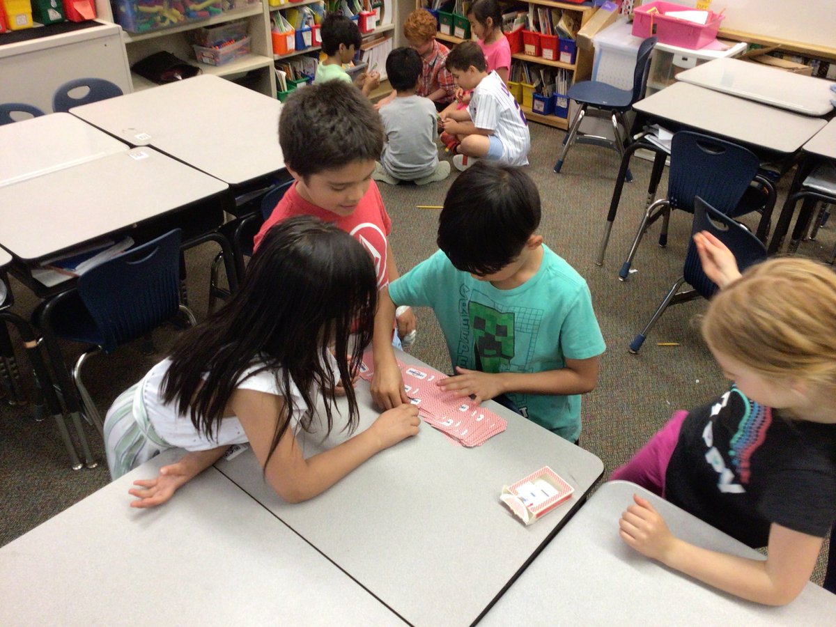 RockinRoom5's tweet photo. We had a great discussion about being gracious players, showing kindness always wins! https://t.co/v6F6CGLPJc