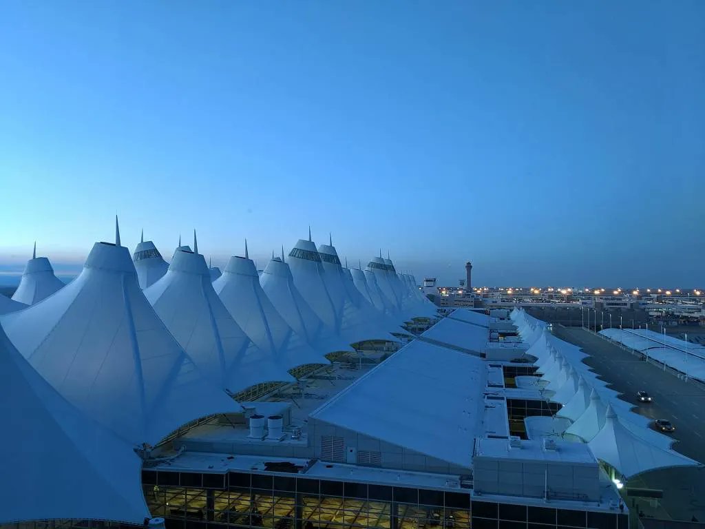 CSIConstruction's tweet photo. Denver auditor censures DIA management’s handling of Great Hall project @SpecifierMagCSI https://t.co/55zzOktuBn #bidding #colorado #contractor #delays #denverinternationalairport #dia #greathall #management #poormoneymanagement #project #qualityofwork #securitycheckpoints https://t.co/TRf2zuhtku
