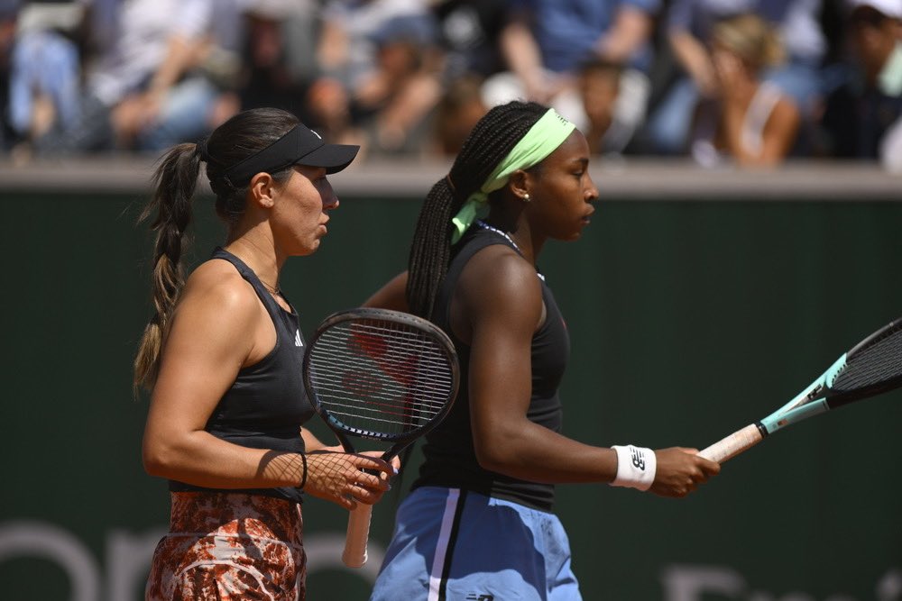 JPegula's tweet photo. ✨ Wishing Camila a speedy recovery, full day today. Mixed tomorrow ✨@rolandgarros https://t.co/MO6SVY05pr