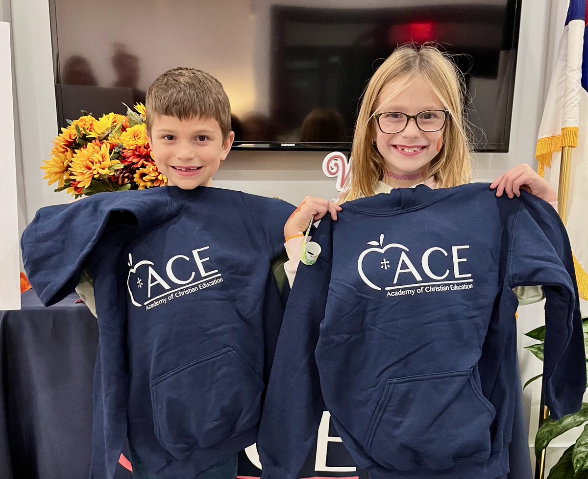 MySchoolAce's tweet photo. We have a swag shop! Get your own ACE sweatshirt or tumbler here:
https://t.co/QbfjEBkERR

#swag #swagshop #myschoolace https://t.co/vwD4MJ0M9q