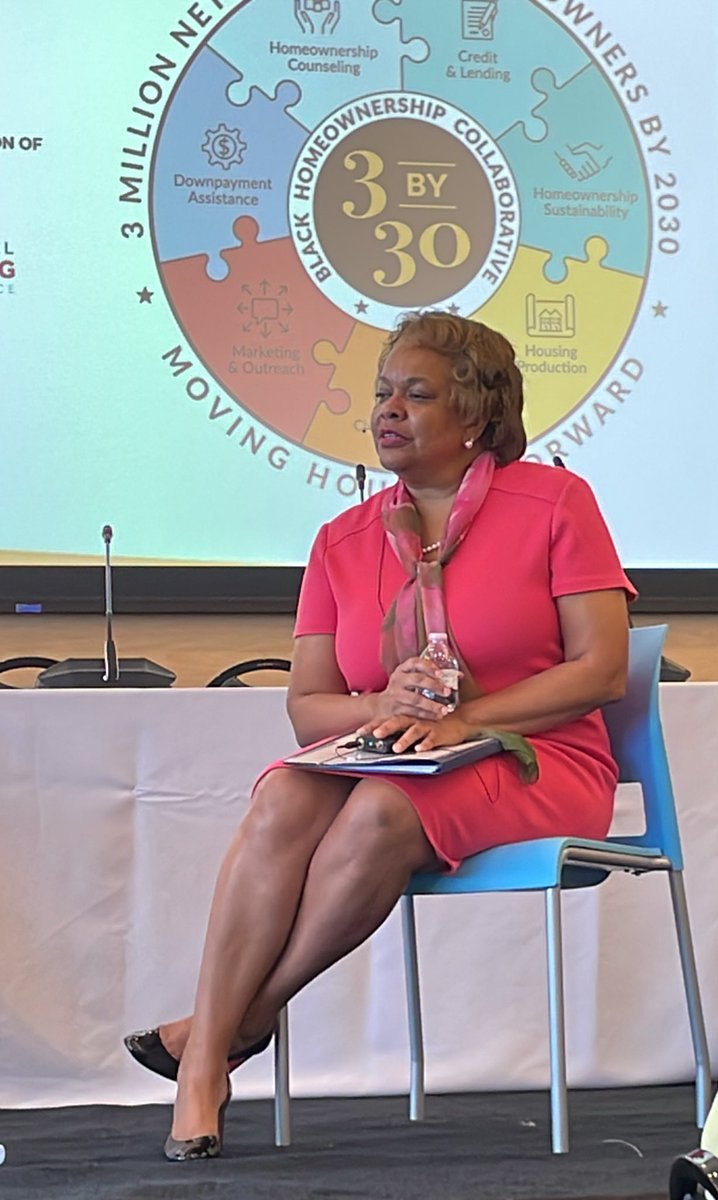 Director Sandra Thompson: Large gap exists between mortgages purchased by Fannie and Freddie for borrowers of color. Need to expand thinking on underwriting in the mortgage industry. @HOPE_Policy #BHCsecondanniversary #MemphisHousingConference #closingthegap