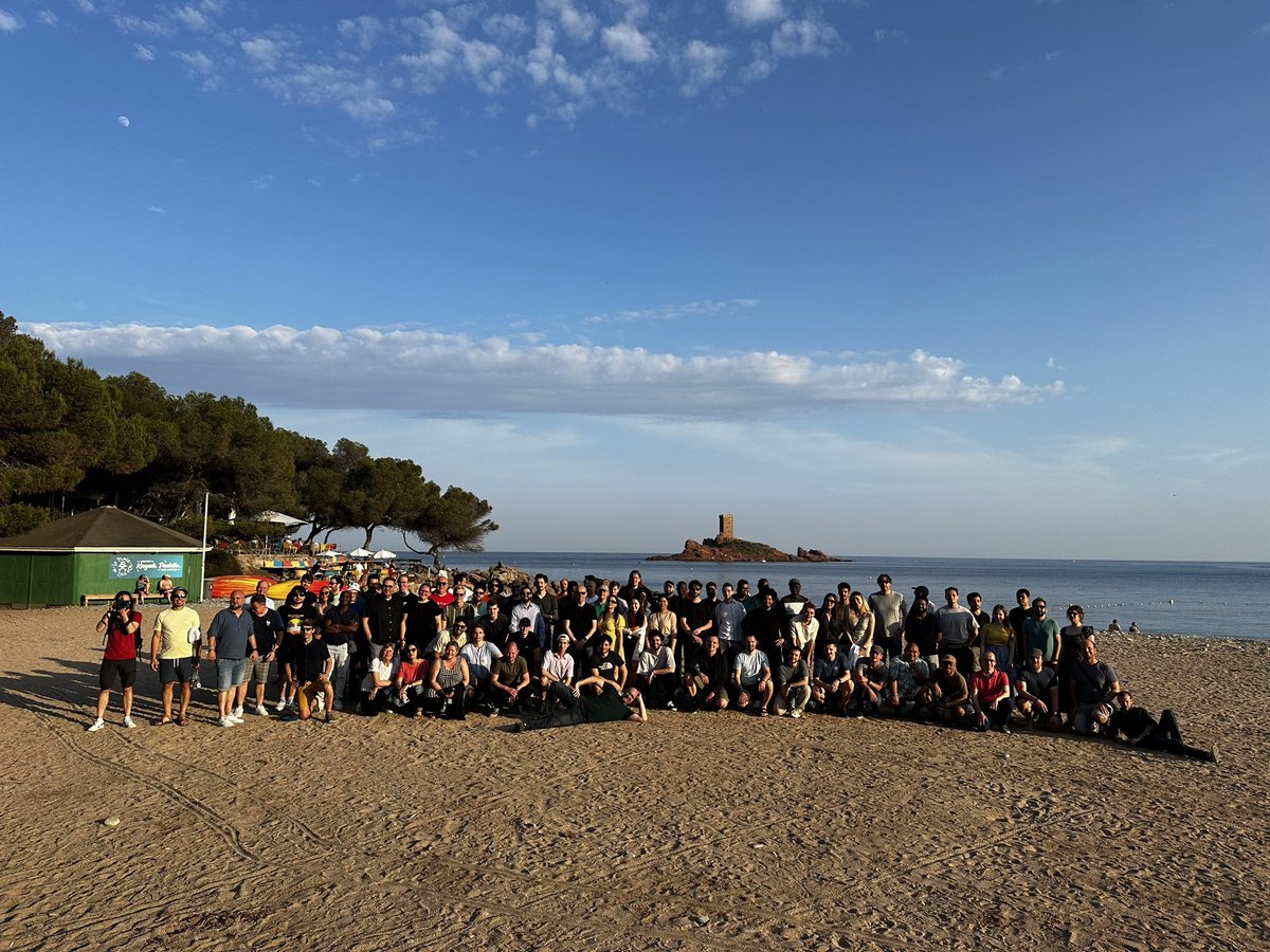 LunatechLabs's tweet photo. Celebrating 30 years of Lunatech all together in the south of France! #lunatech #anniversary #30 https://t.co/55jmaHm65q