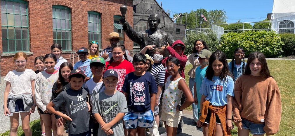 BrookLibrarian tweet media