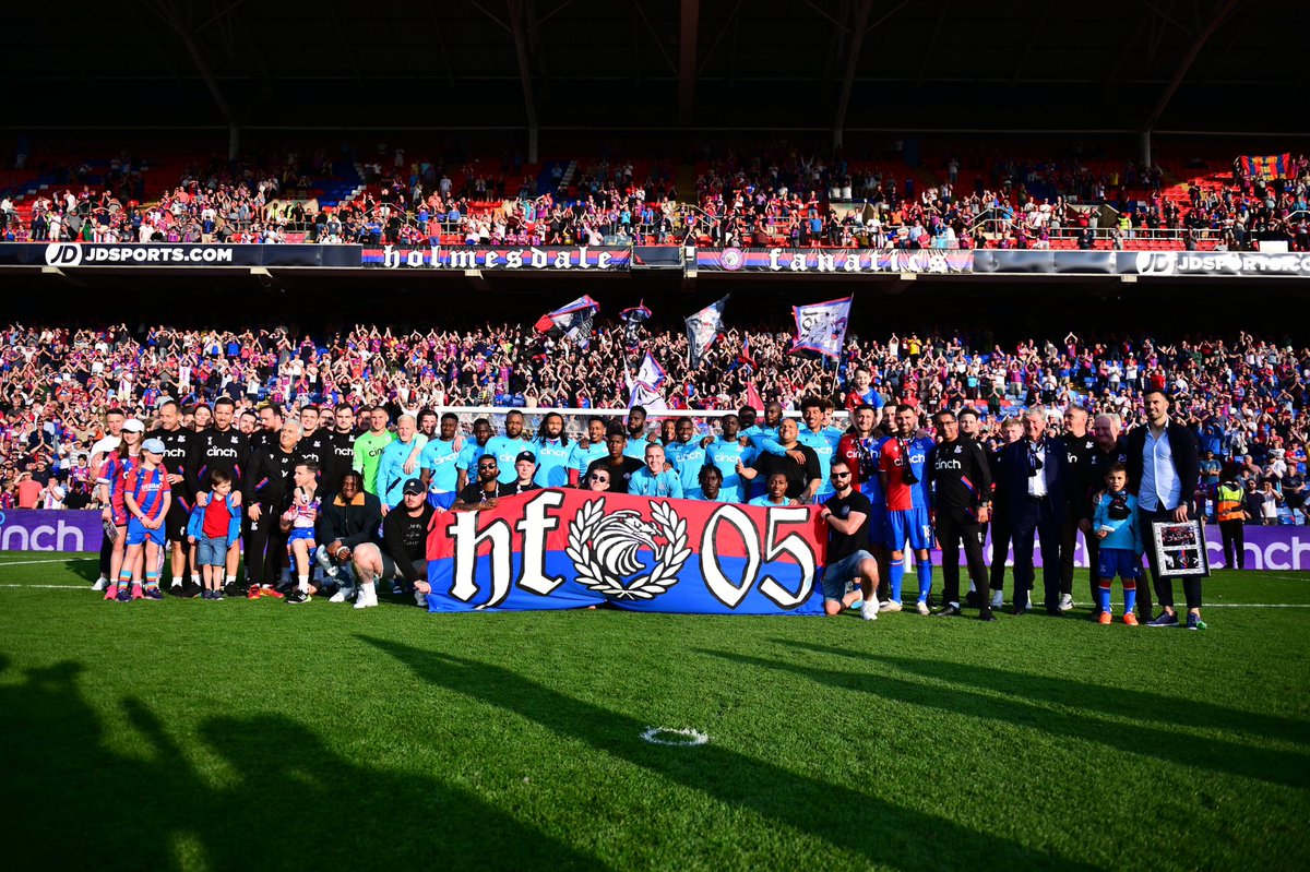 JoeWhitworth_1's tweet image. Been a season of massive highs and ways to improve but loved every minute of it😁 Making my Premier League Debut for this incredible club was an honour and dream come true for me and my family🧤 Thank you for all your support🦅 @CPFC