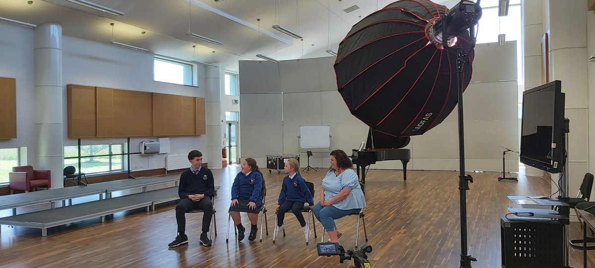 ICOrchestra's tweet photo. Filming in the ICO studio today with a fabulous bunch of young musians and their families from @lecheilens!

@UL
@artscouncil_ie @IWorldAcademy #musiceducationmatters #SOWS #icoyo #chambermusic https://t.co/pAcIH7H7VL