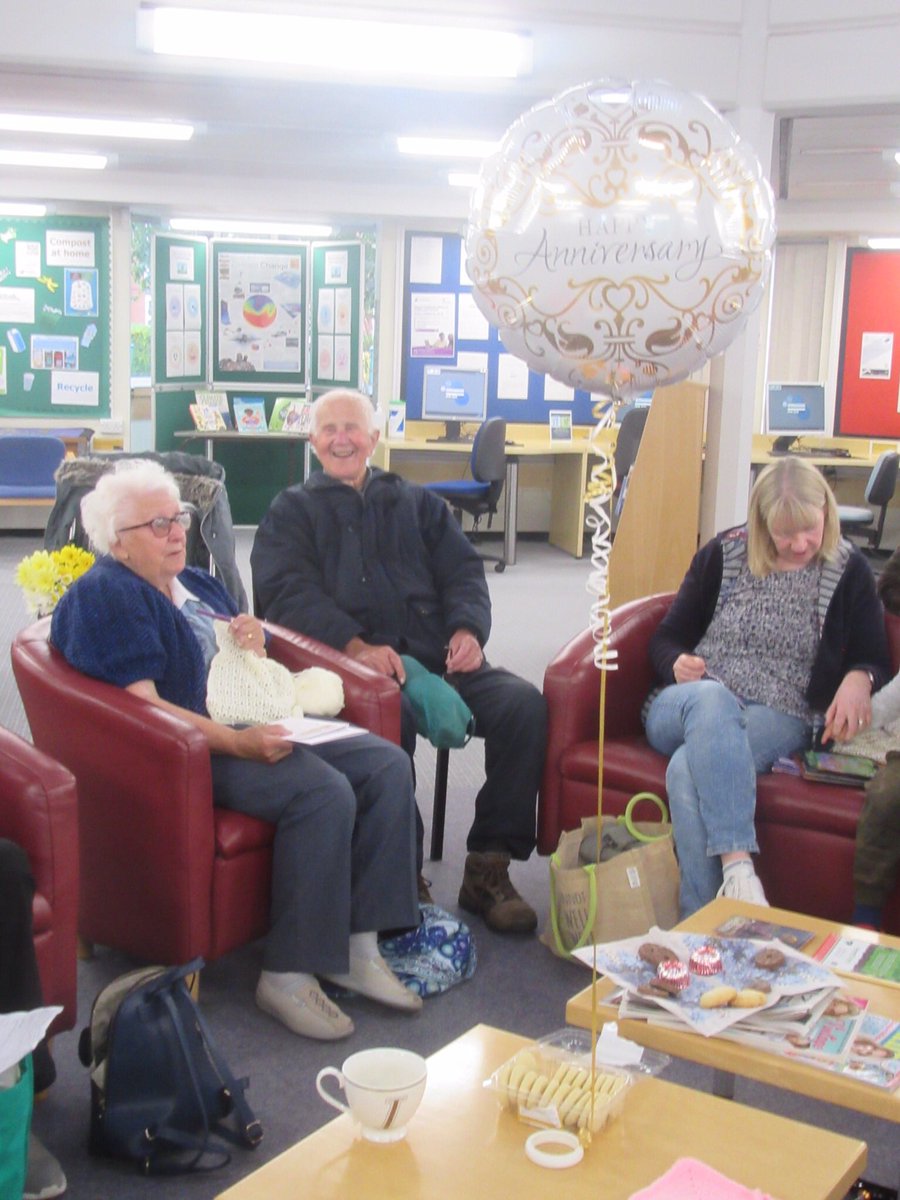 FOBurntwood's tweet photo. Celebrating Janet & Walters 60th Wedding Anniversary with the ladies from Knit & Natter group at Burntwood Library
#placeofwelcome #staffslibraries https://t.co/igb8MiMsCW