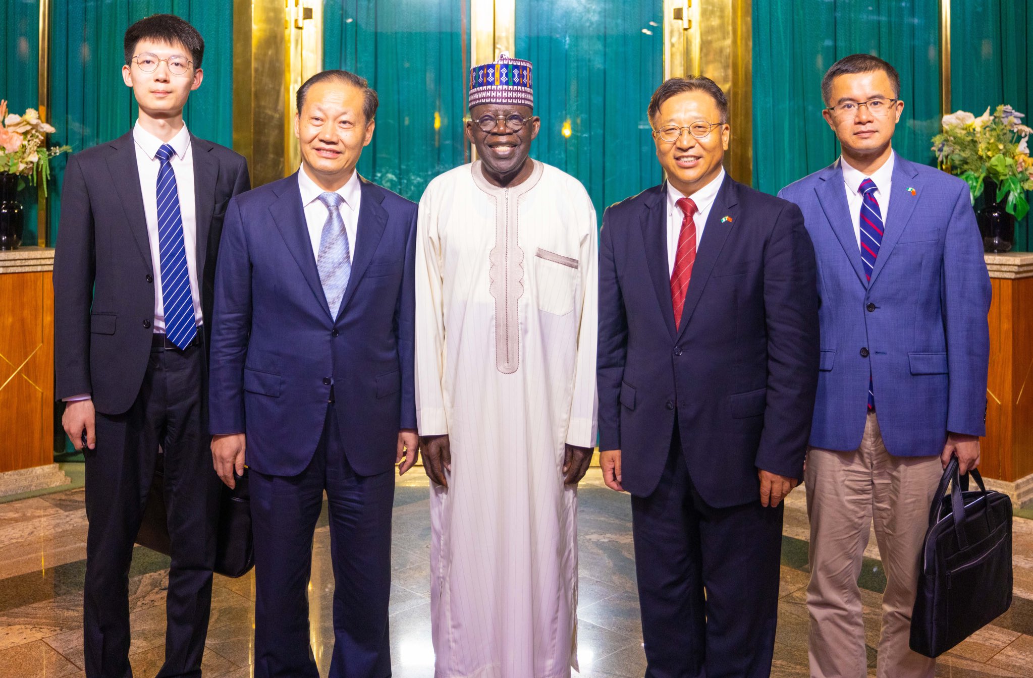FxeeQsSWwAER4Gv?format=jpg&name=large Chinese delegation meets Tinubu, pledges increased economic cooperation with Nigeria