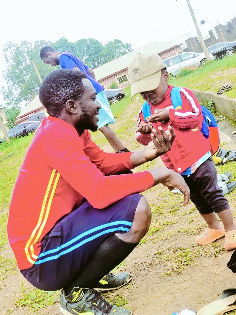 Jos_Daddyss's tweet photo. Teach them (Sons & Daughters) the right path, the way of wisdom and knowledge.
Captain fantastic #Ben7 #UjeAmir
#JDSFC https://t.co/hxXTSnKtF5