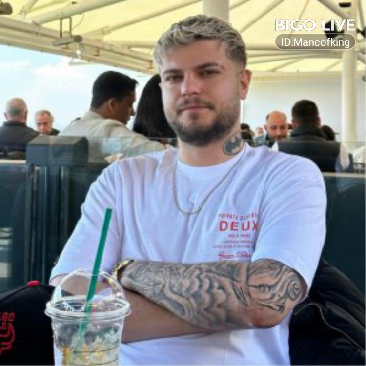 YARASA🦇 #BIGOLIVE'da canlı yayında! İzle ve yeni arkadaşlar edin! slink.bigovideo.tv/P8mxlB