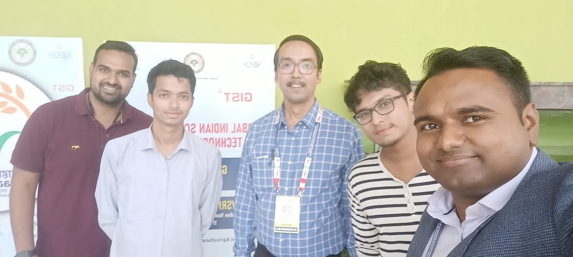 AmitavaRakshit3's tweet photo. #SoilisLife Chaired a session GI-YSRI 2023 conf org by @ForumGist at NASC,New Delhi with a broader objective for promoting scientific and technological dev in India and delivered an invited lecture on Know Your Soil For a Healthier Planet @g20org @bhupro @directoragbhu @deanagbhu https://t.co/77uWovjiKD