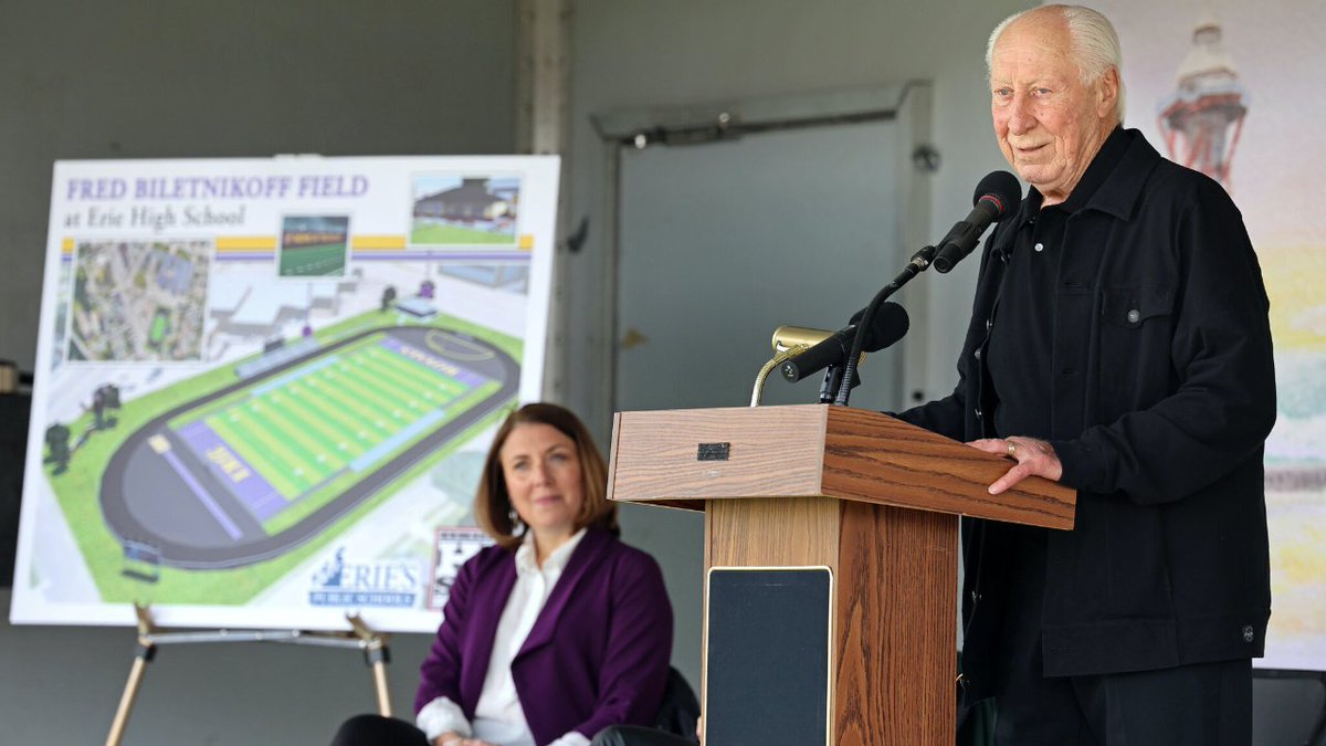 Pennsylvania high school renames its field after Pro Football Hall of Fame receiver Fred Biletnikoff.

Story -> bit.ly/3OOlss2 #playfootball