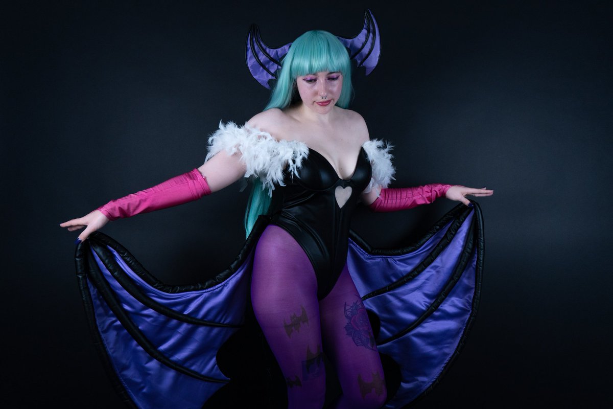 I'm so happy with these Morrigan pics. I made a headband to go with, but it needed repair before shoot. Hope to keep improving this cosplay over the years. #morrigancosplay #darkstalkers #cosplaygirl #cosplaystreamer