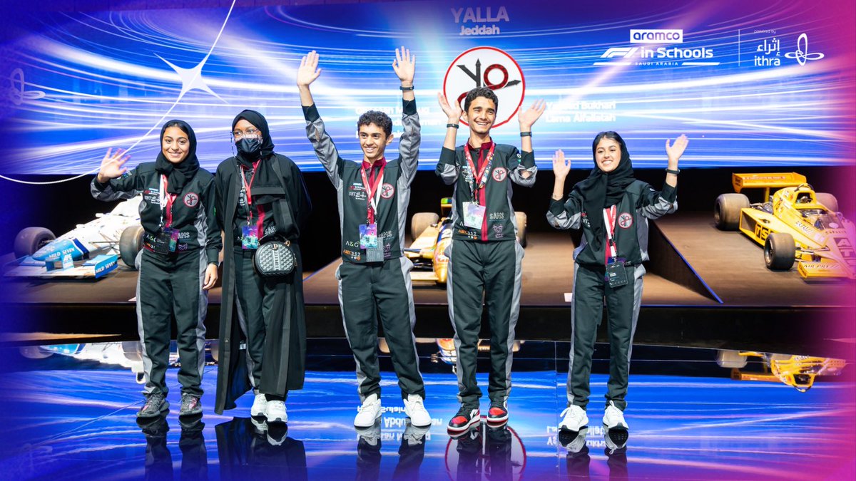 Stemracingksa's tweet photo. انتهت تجهيزات الأبطال، وحان وقت العمل، كل الفرق على أهبة الاستعداد لخطف بطاقة تمثيل المملكة في محفل سنغافورة 👏🏻🏁. https://t.co/5RzZ6FnMTd