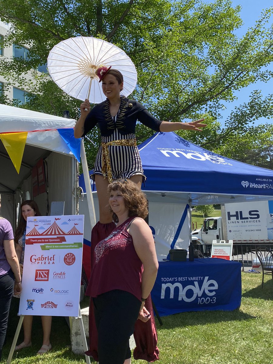 Move100Ottawa's tweet photo. Carnival Day 2 for the Staff Appreciation Week at the Riverside Campus was a blast 😁📸

So glad to have @GabrielPizza providing the Pizza Lunch again to all the incredible staff members at the Riverside 🍕🤍

@OttawaHospital #TOHSAW https://t.co/IYqdIBvPUo