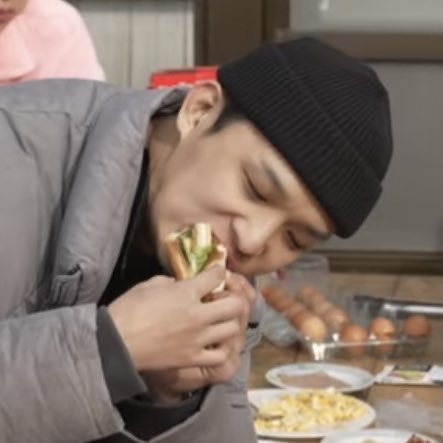 이거 뭔가 임현식.