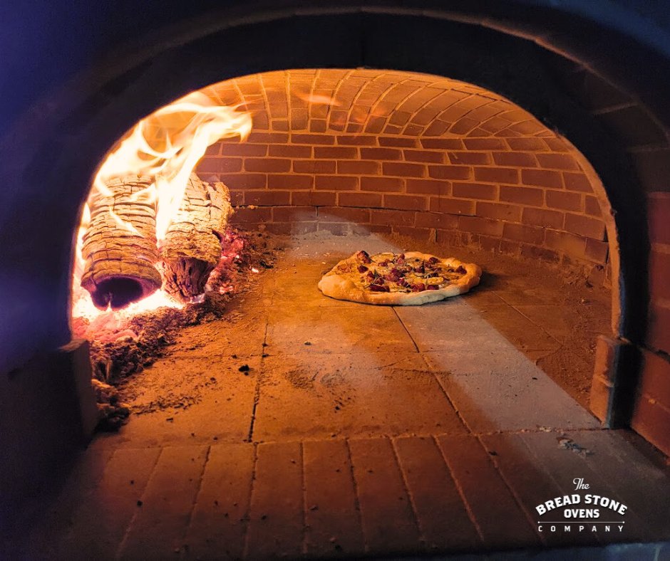 breadstoneovens's tweet image. What a great picture! Thanks for sharing, Stann!

Ready to get cooking in your own true brick oven? Check out our website today! 

👉ow.ly/U9yA50OqtYX

#brickoven #woodfiredoven #backyardoven #backyardkitchen #woodfiredcooking