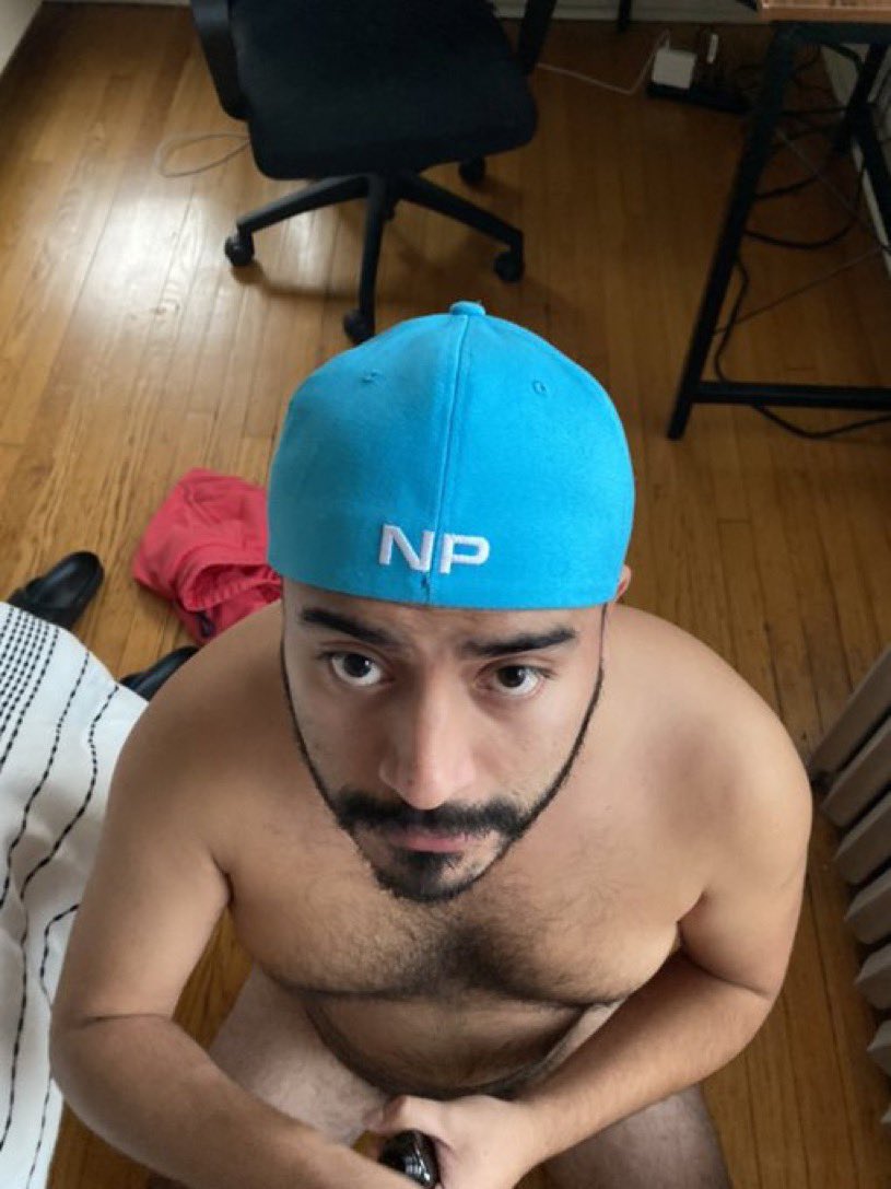 I love being a good boy and servicing men. You can see it in my eyes. RT if you want me to kneel in front of you.