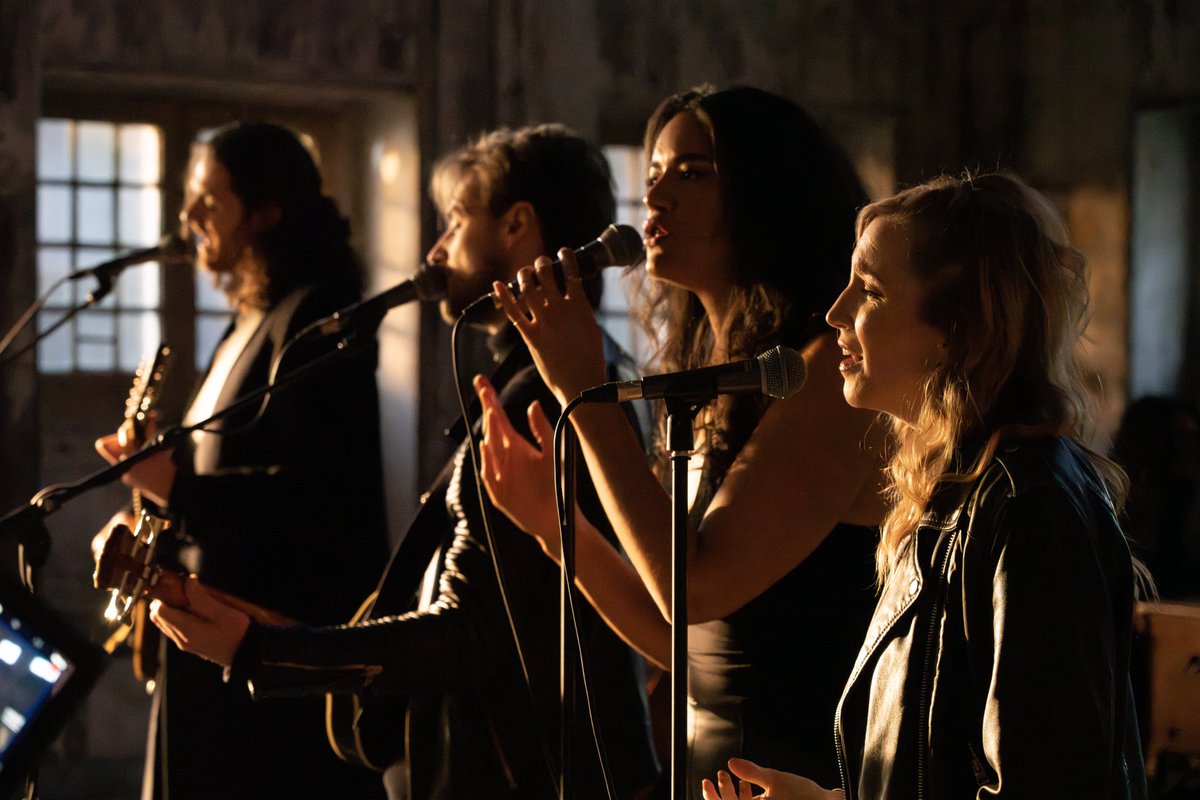 Hozier tweet picture