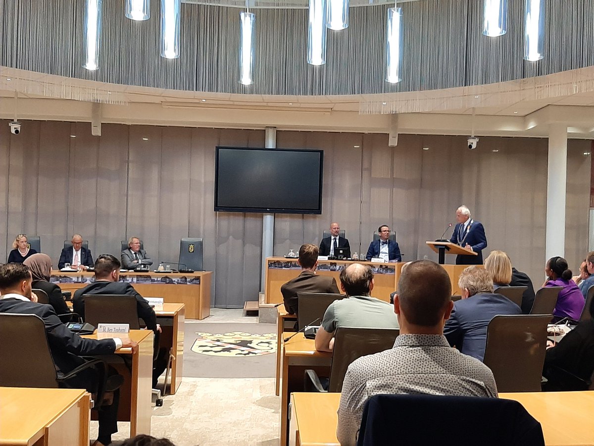 Jan van Leeuwen tweet media