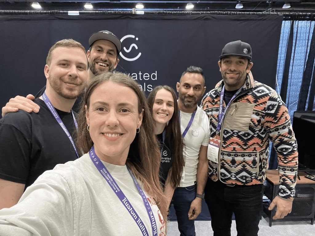 ElevatedSignals's tweet photo. Lift &amp; Co Toronto is finally here, and we couldn’t be more stoked. 😎

Make sure to swing by booth #1229 and say hi! We’d love to chat and catch up with you.🌿

Will we see you there? https://t.co/EelZHIOQ98