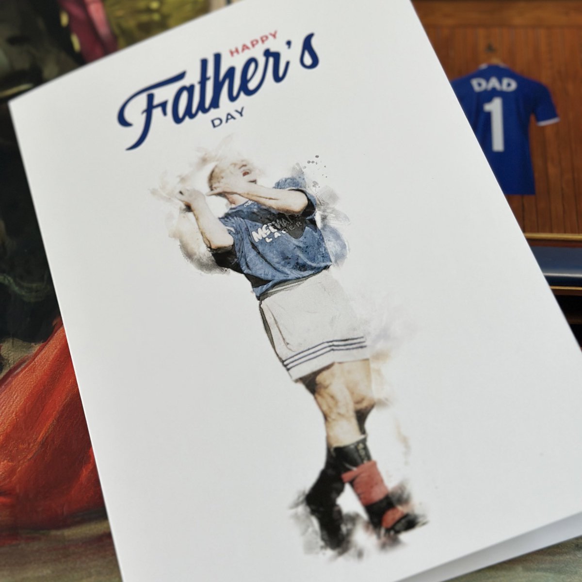 🟦 FATHER’S DAY GIVEAWAY 🟥

🇬🇧 RANGERS FANS - WIN!
✍🏻 FANTASTIC SIGNED PRINT!
🔷 Plus Father’s Day Card

To enter simply;
🔵 LIKE
⚪️ RETWEET
🔴 FOLLOW

We’ll draw one lucky WINNER who‘ll win this Barca 72 Bullfighter poster & Father’s Day card of your choice from…